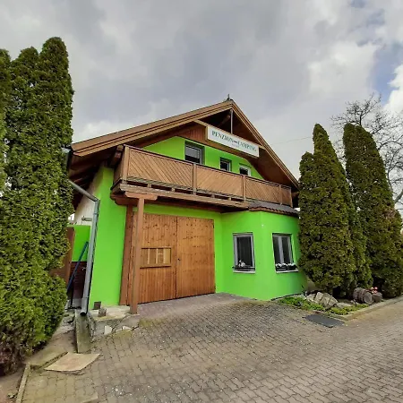 A Chatový Camp U Np Podyjí Penzion *