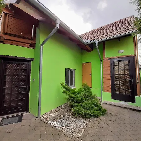A Chatový Camp U Np Podyjí