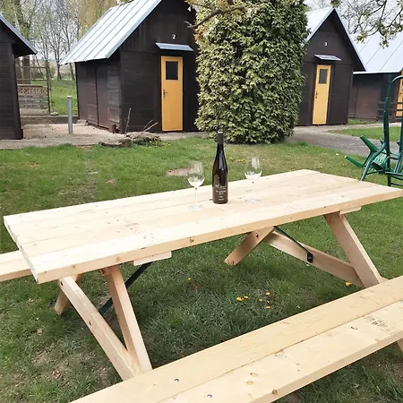 A Chatový Camp U Np Podyjí