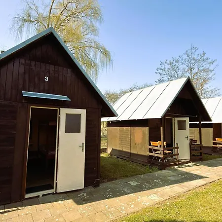 Penzion A Chatový Camp U Np Podyjí *