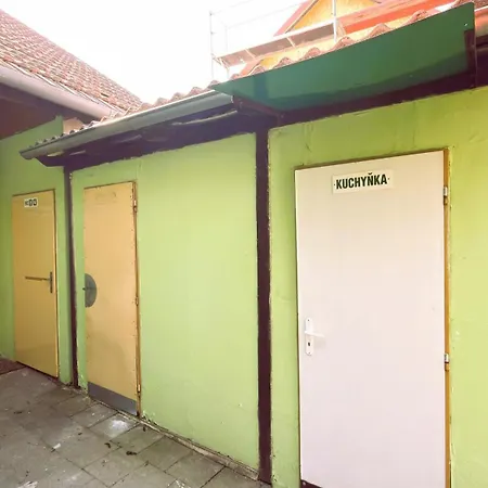 A Chatový Camp U Np Podyjí Penzion *