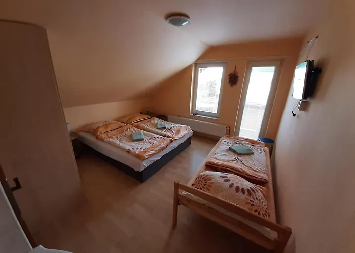 A Chatovy Camp U Np Podyji 招待所 *